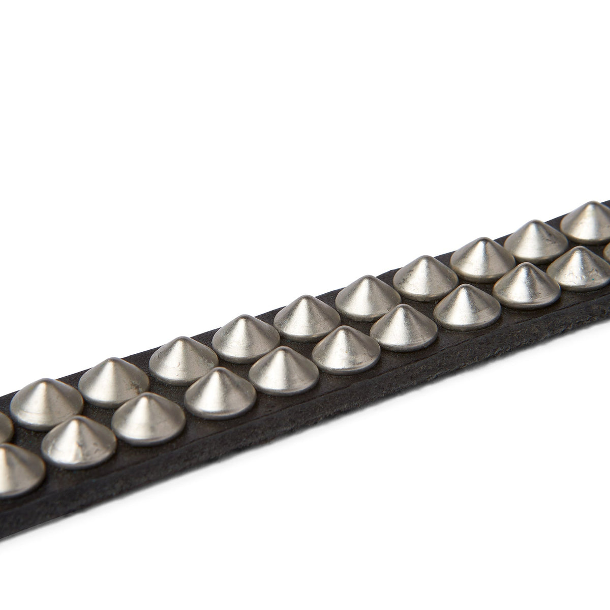 STUD BRACELET