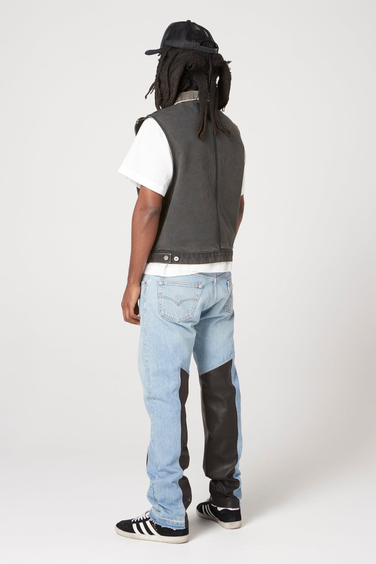 LOGAN VEST