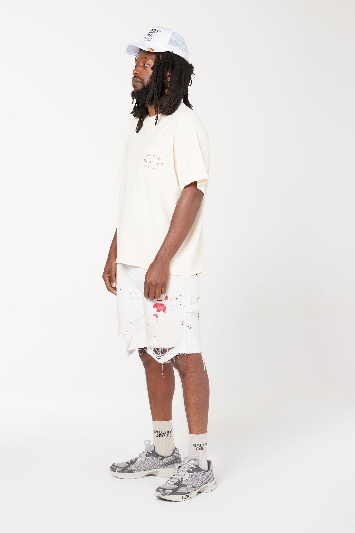 PROPERTY STENCIL TEE