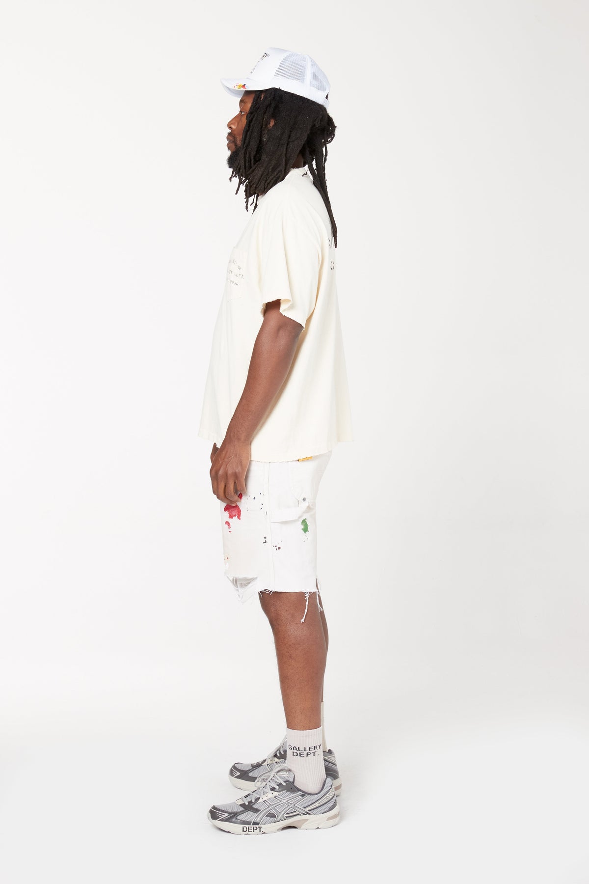 PROPERTY STENCIL TEE