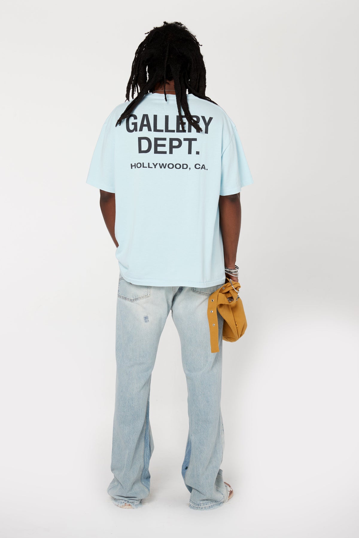 SOUVENIR TEE