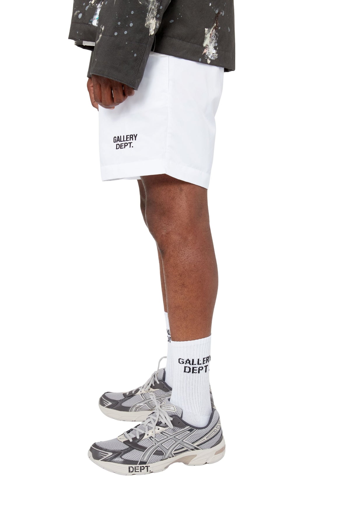 CLEAN WHITE SOCKS