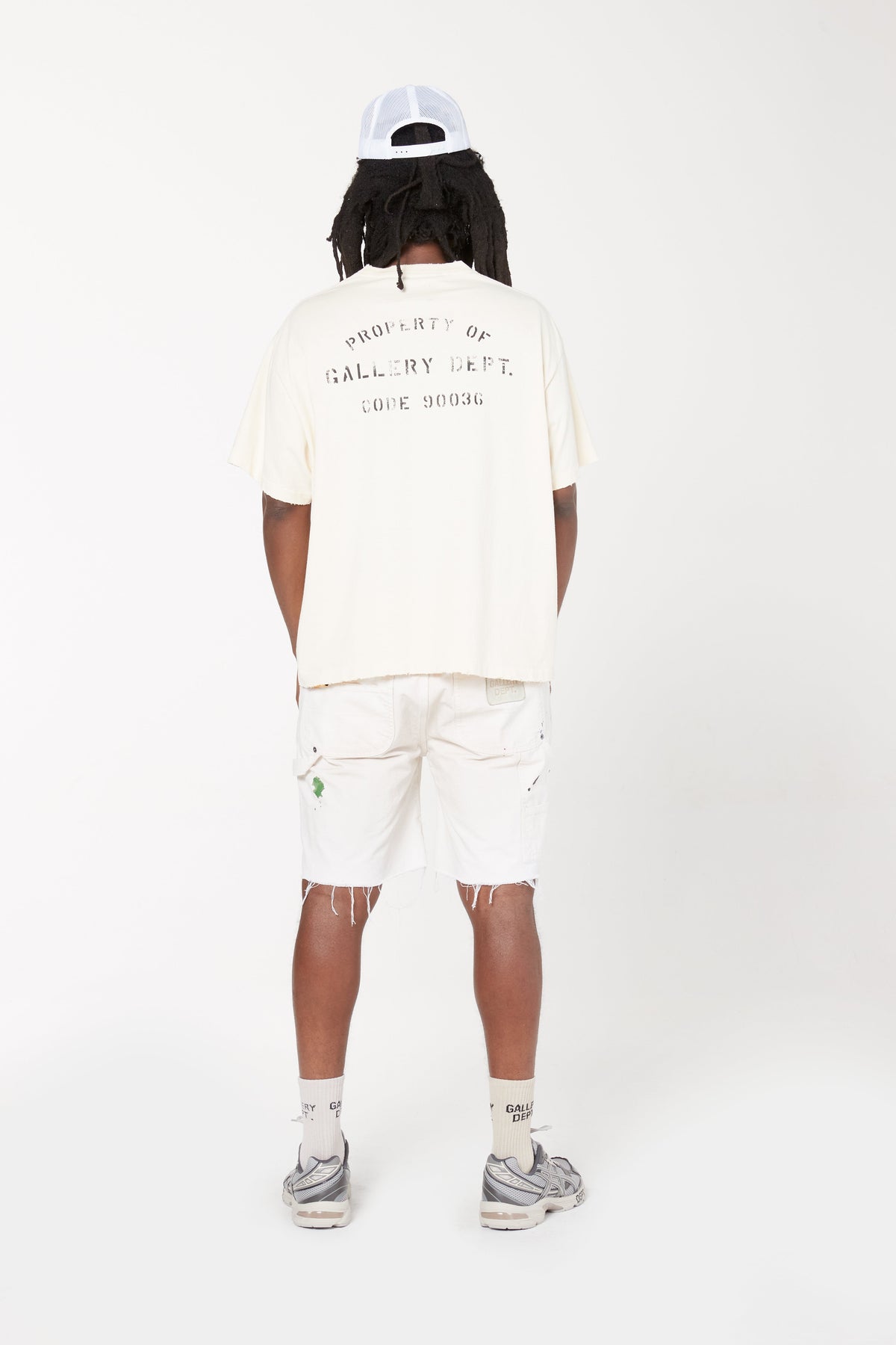 PROPERTY STENCIL TEE